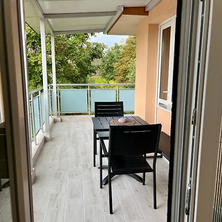 Daire Parkview Luxury In Center 8 *